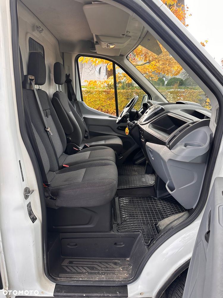 Ford TRANSIT - 12