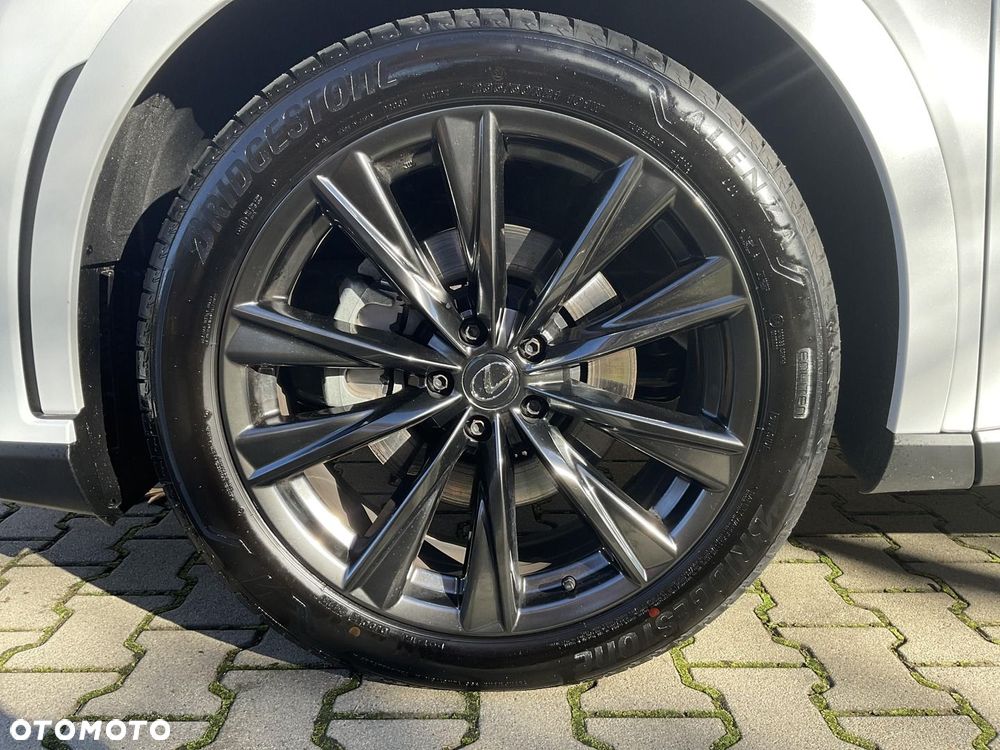 Lexus RX 450h+ F Sport Design - 31