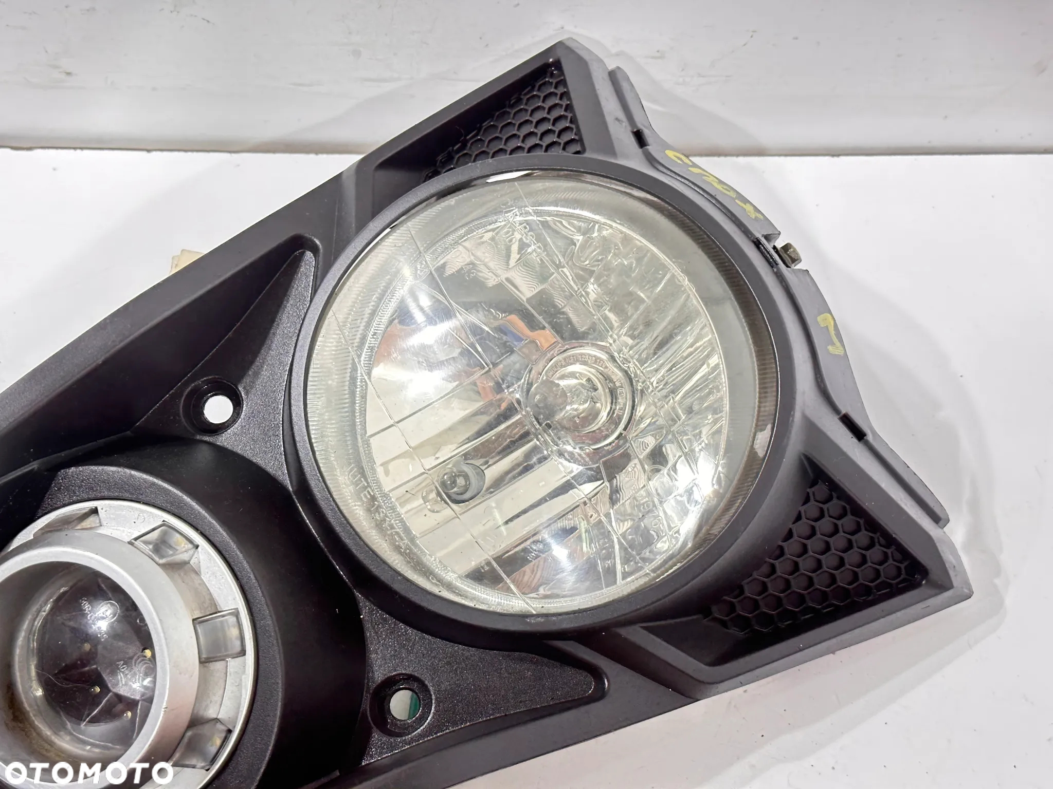 Czacha lampa Sym Crox 50 - 3