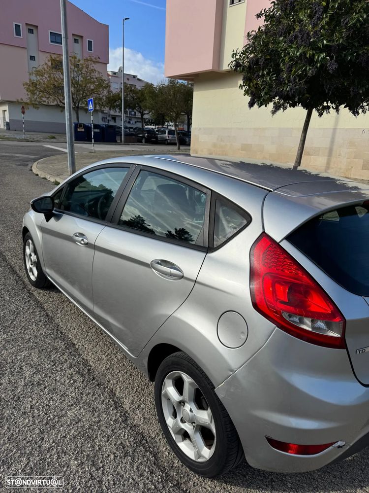 Ford Fiesta 1.4 TDCi Trend - 12