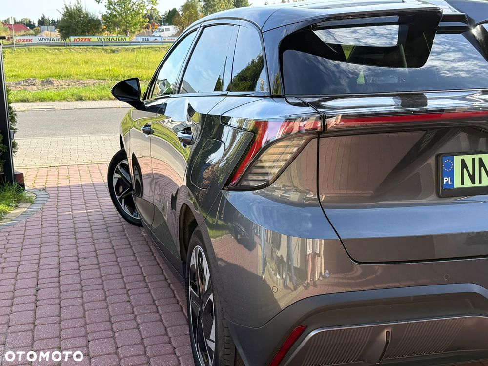 MG 4 Luxury 64 kWh - 35