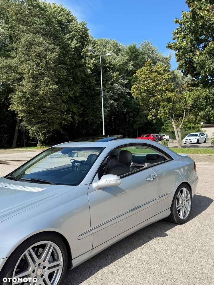 Mercedes-Benz CLK - 7