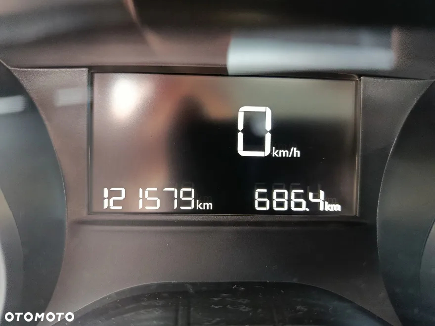Peugeot 208 - 7