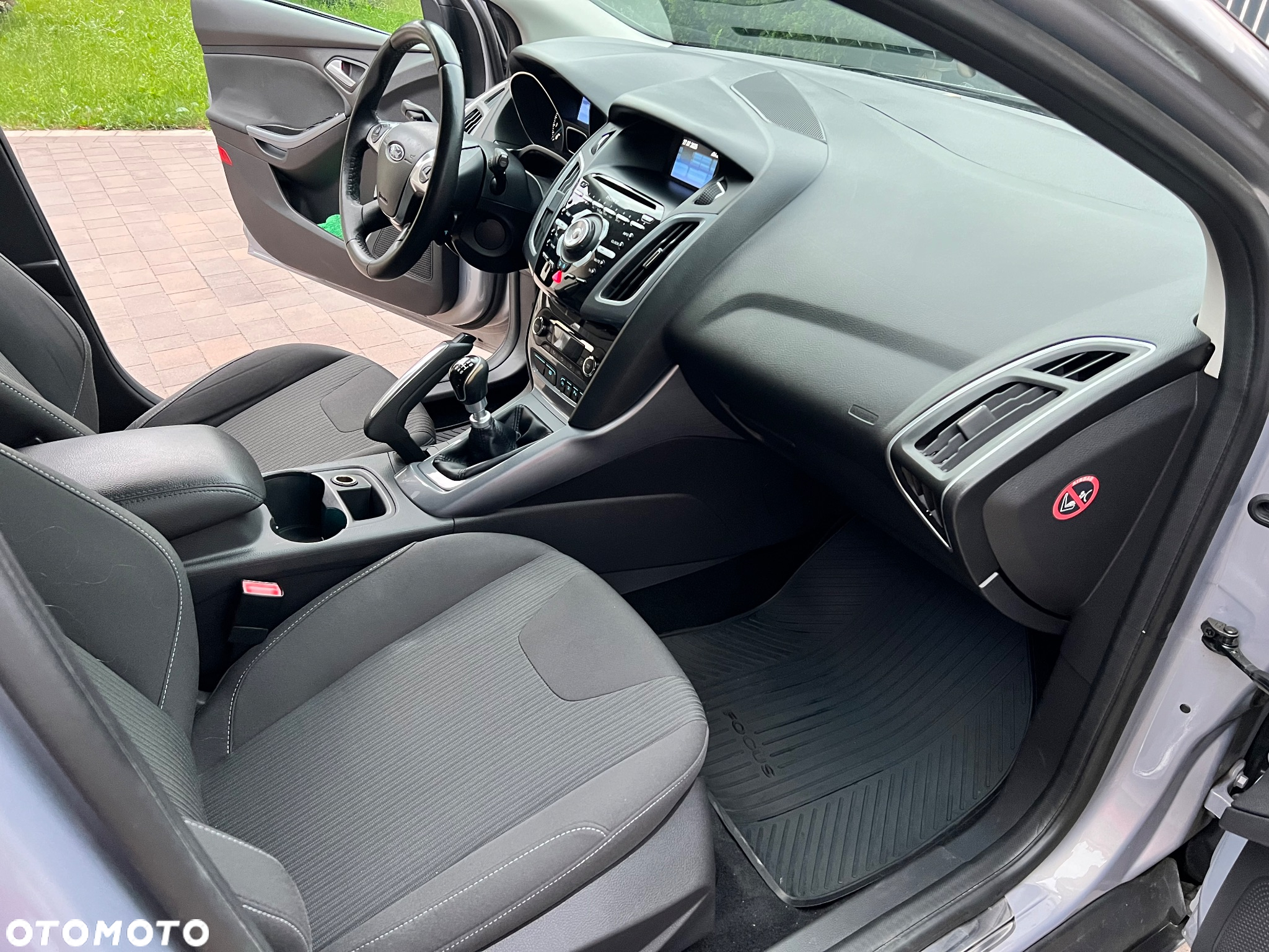 Ford Focus 1.6 EcoBoost Titanium - 16
