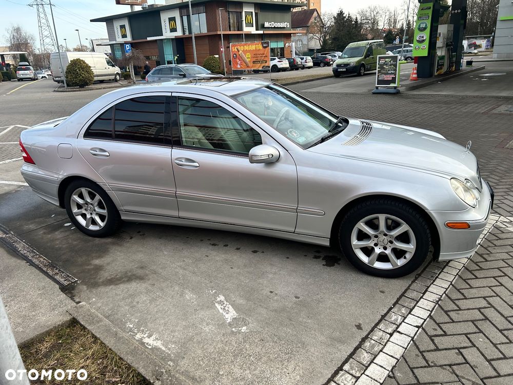 Mercedes-Benz Klasa C 280 4Matic Automatik Avantgarde - 13
