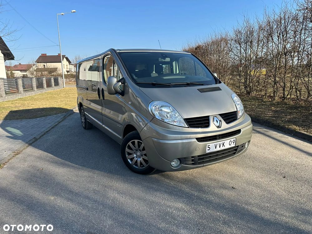 Renault Trafic - 12