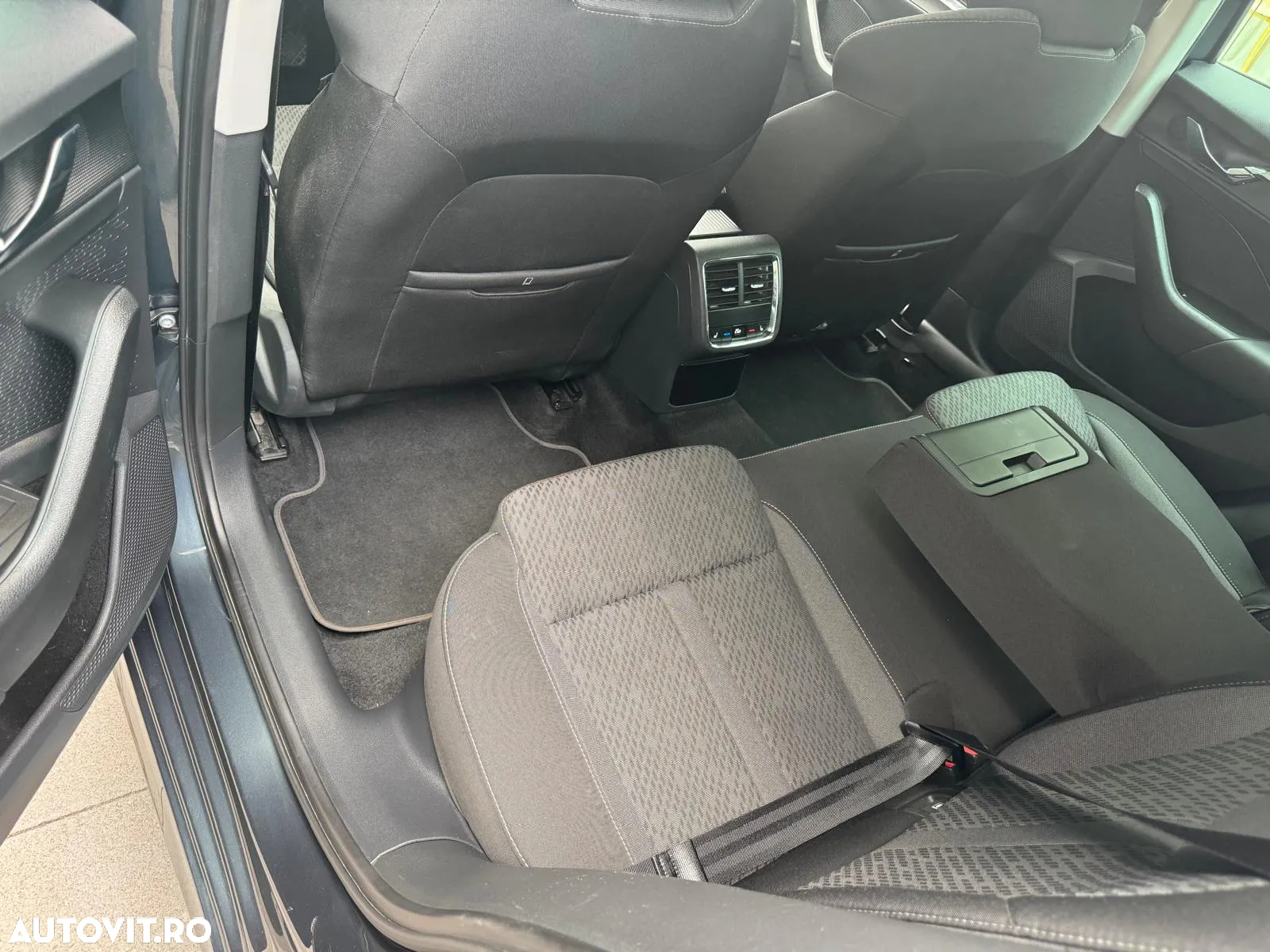 Skoda Octavia 1.4 TSI iV DSG First Edition - 17