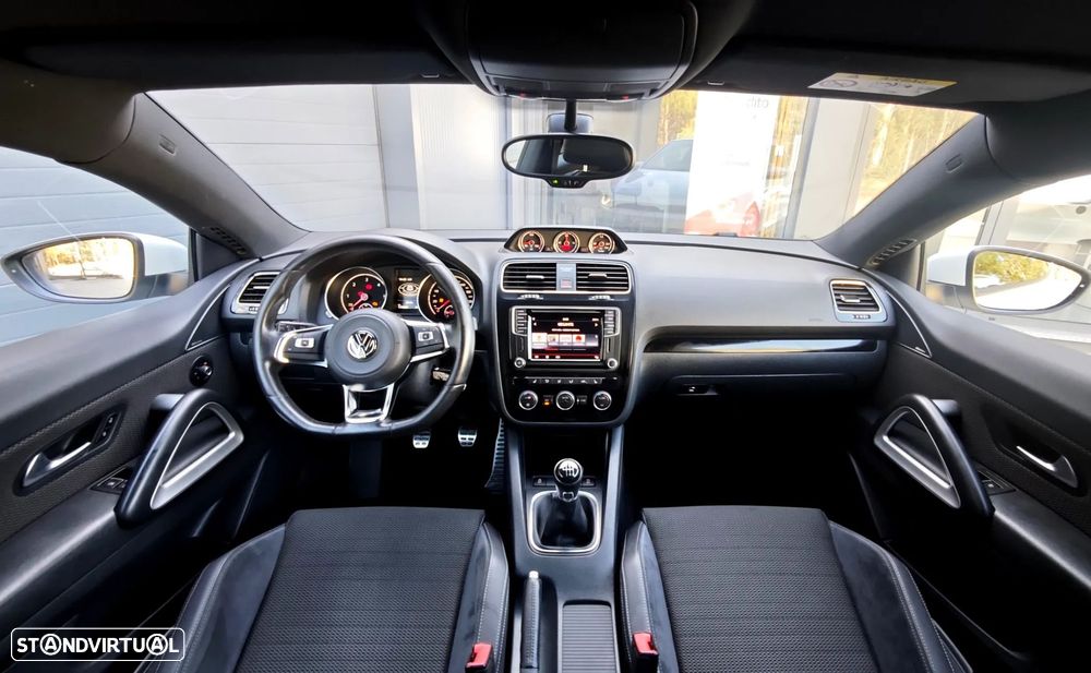 VW Scirocco 2.0 TDI Sport - 10