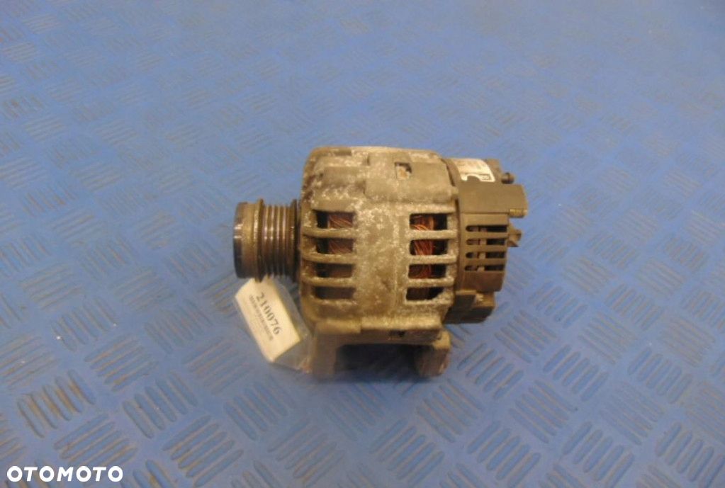 VOLKSWAGEN PASSAT B5 1.9TDI ALTERNATOR - 1