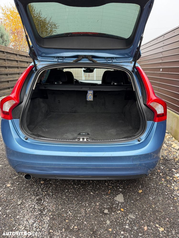 Volvo V60 D2 - 5