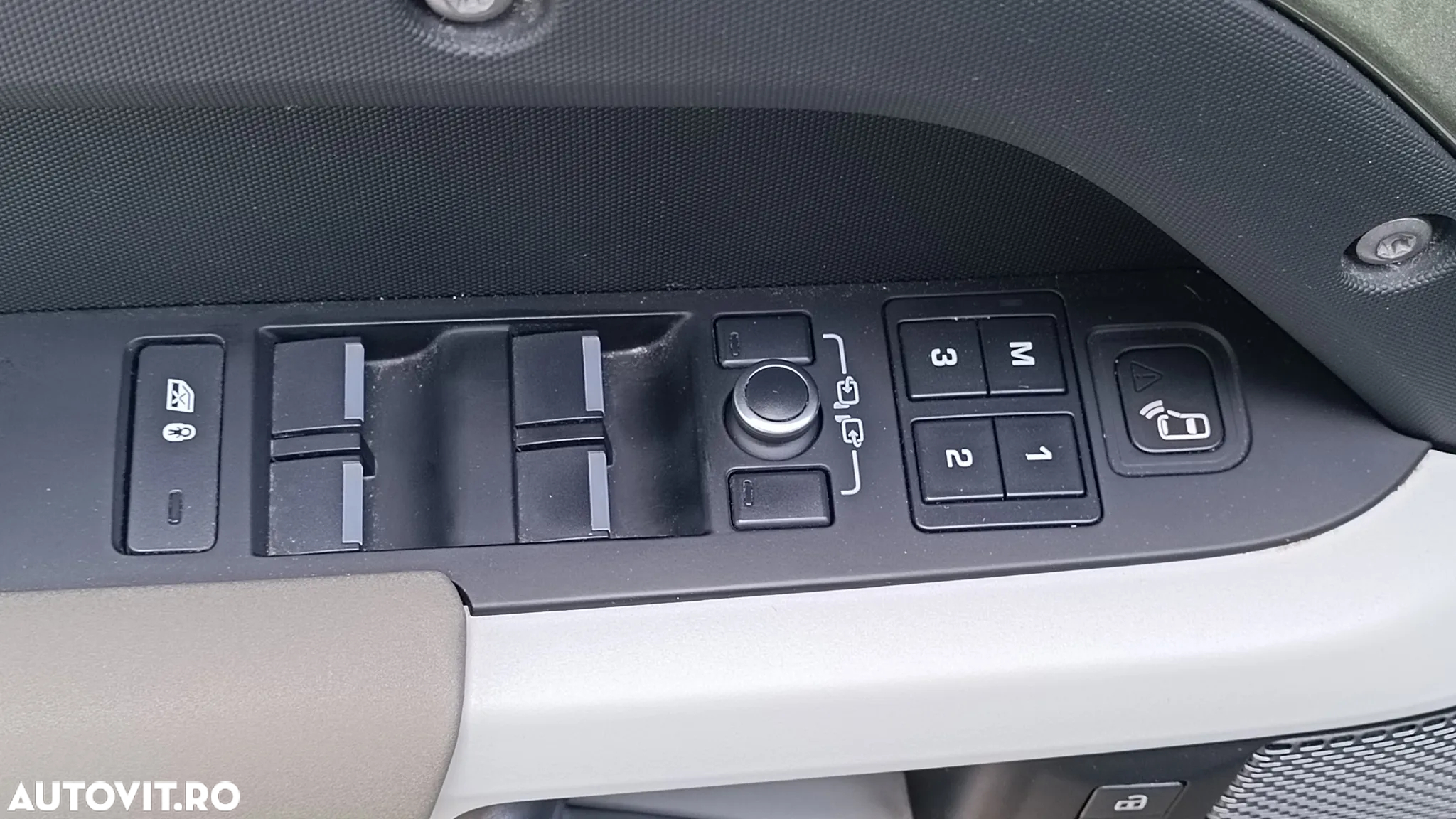 Land Rover Defender 110 3.0D 300 MHEV X-Dynamic HSE - 12