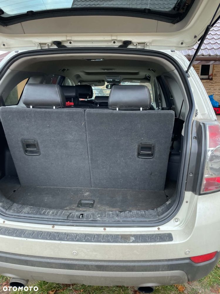 Chevrolet Captiva - 13