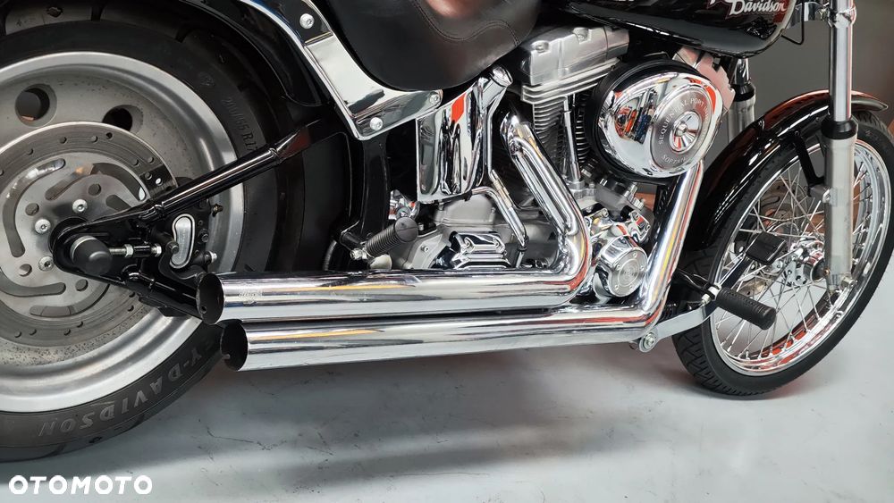 Harley-Davidson Softail Custom - 11