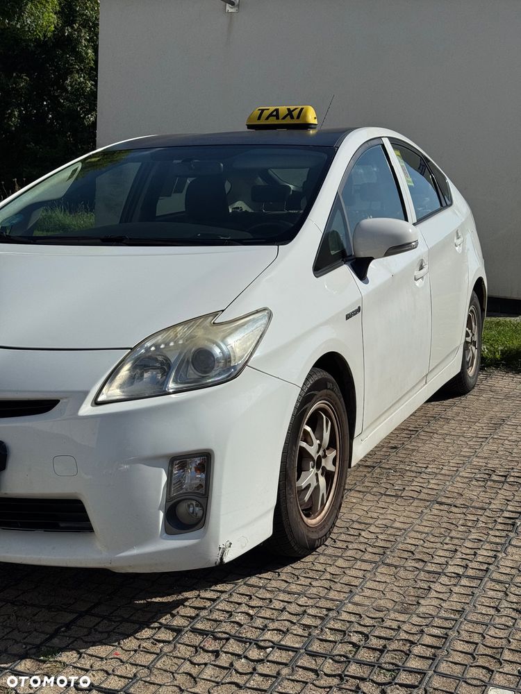 Toyota Prius 1.8 HSD Active - 2