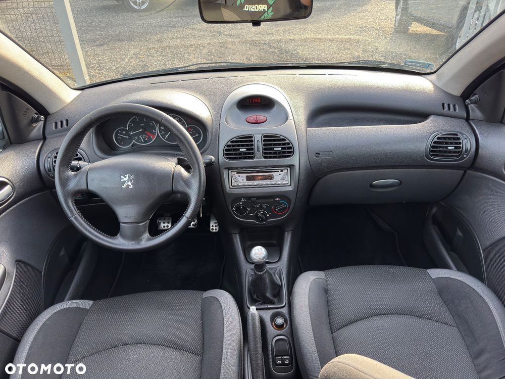 Peugeot 206 1.4 Quiksilver - 16