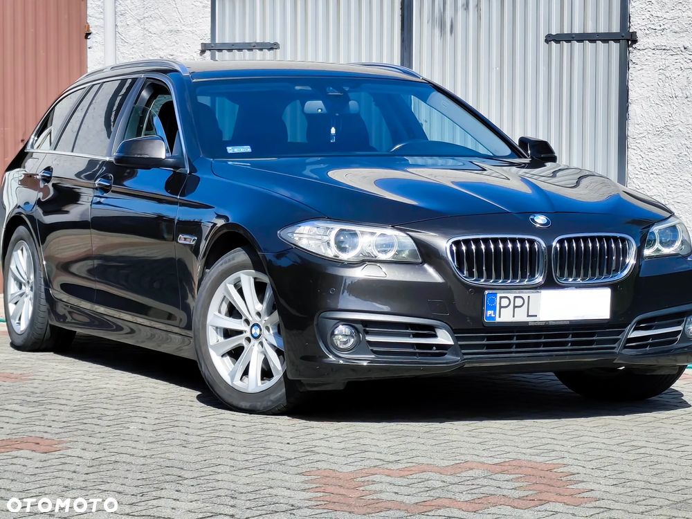 BMW Seria 5 520d xDrive - 6