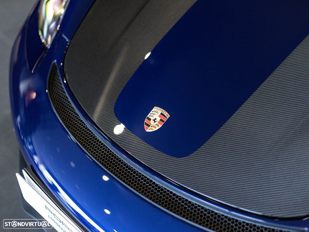 Porsche 718 Spyder - 25