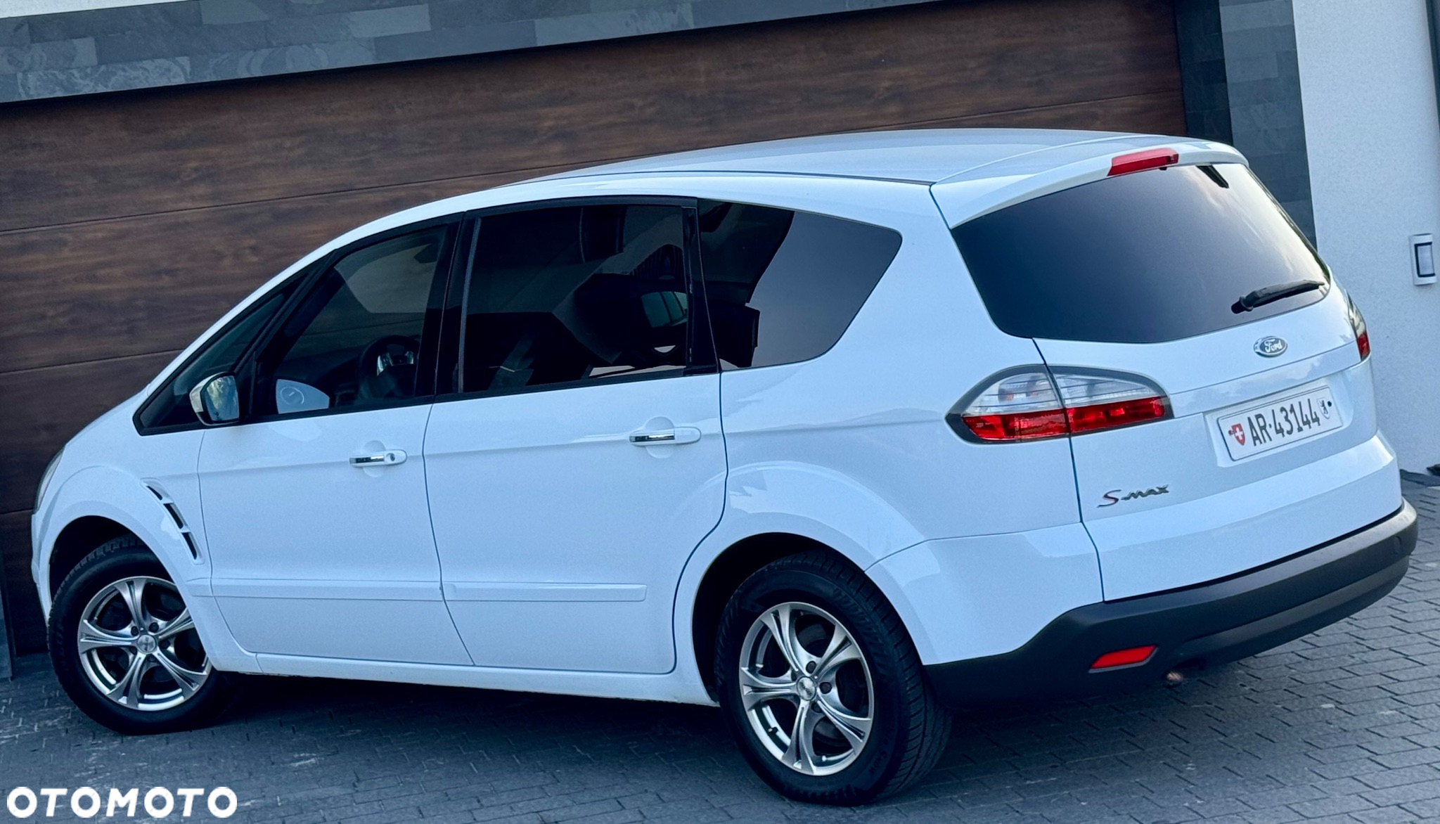 Ford S-Max 2.0 FF Titanium - 8