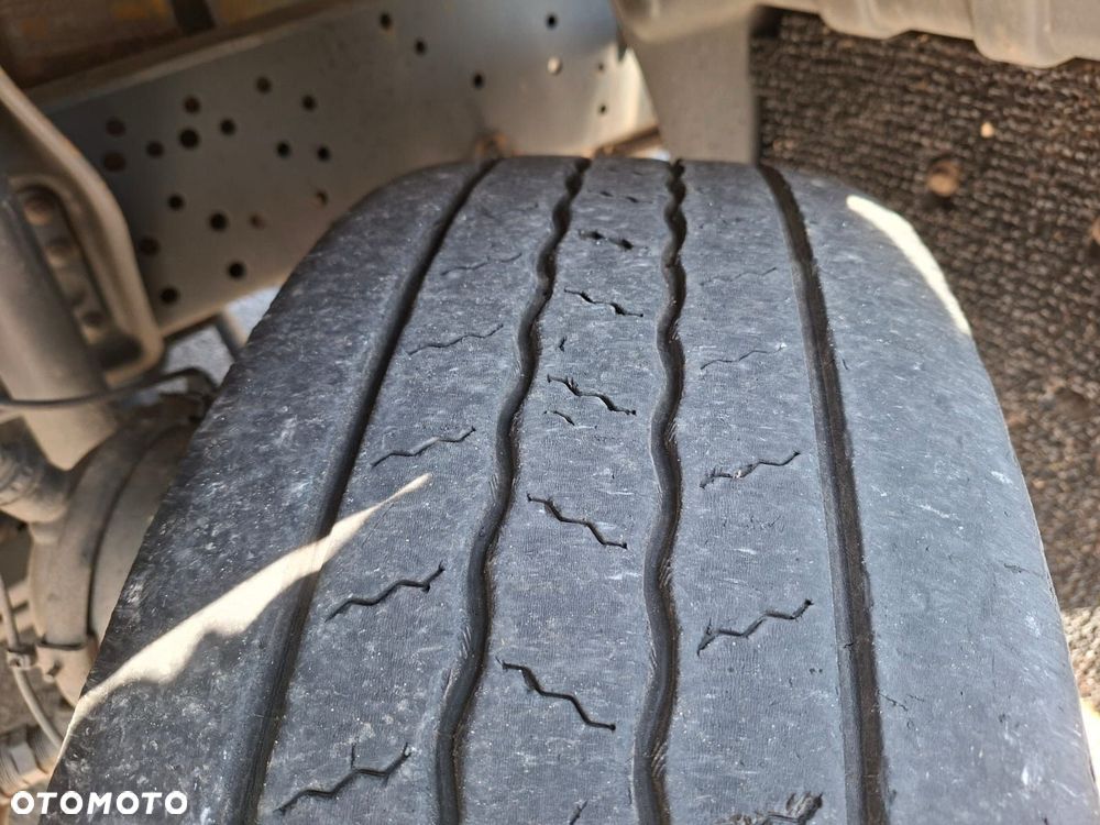 Mercedes-Benz Atego 1527 burto-firana z windą 7.2m SUPER STAN / GLOB / SYPIALNY / z Niemiec - 35