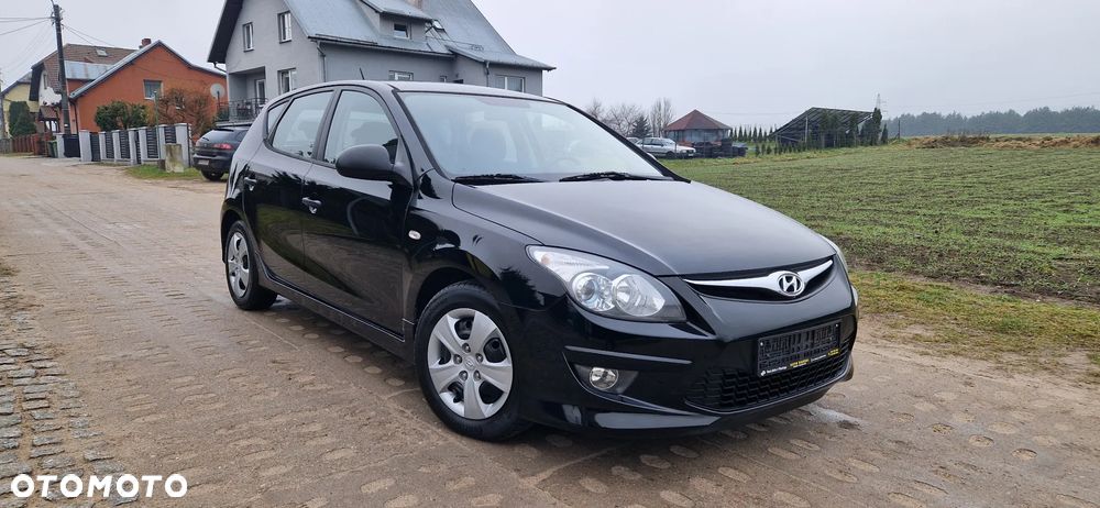 Hyundai i30 i30cw 1.4 UEFA EURO 2012 Edition - 10