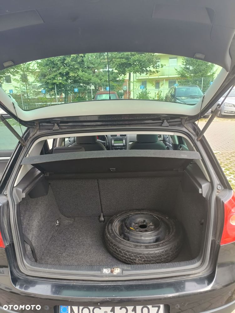 Volkswagen Golf 1.9 TDI Trendline - 6