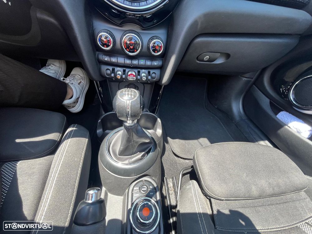 MINI Cabrio Cooper S - 25