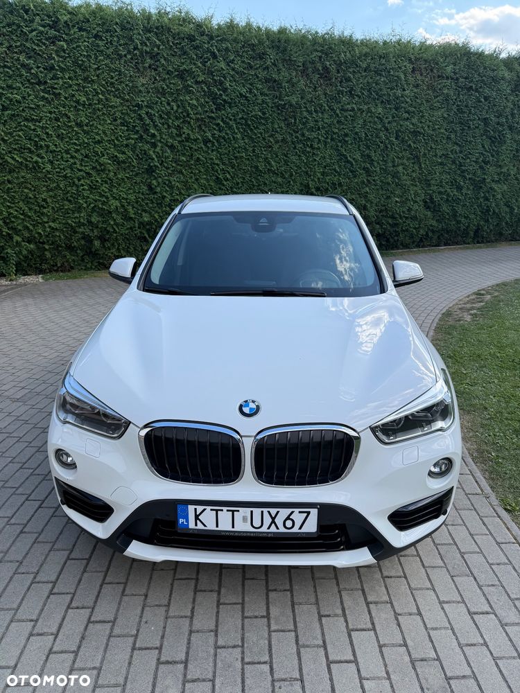 BMW X1 xDrive20i M Sport - 4