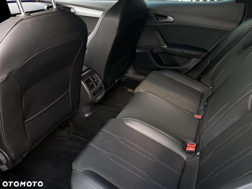 Cupra Formentor 1.5 eTSI mHEV DSG - 16