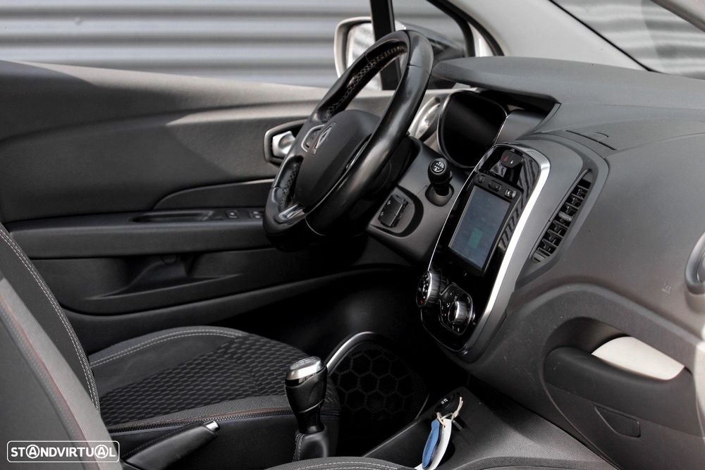 Renault Captur 0.9 TCE Exclusive - 16