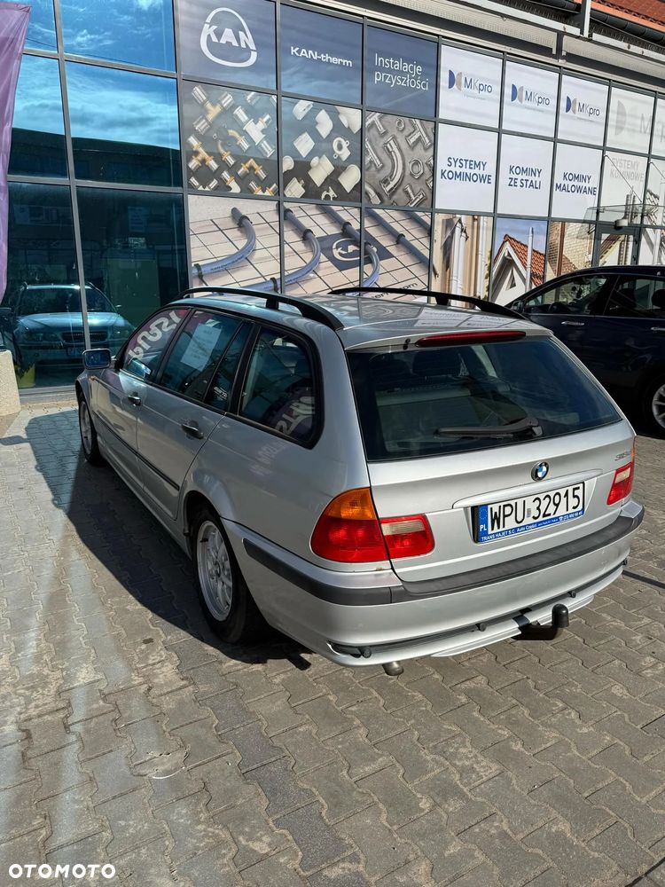 BMW Seria 3 318d - 4