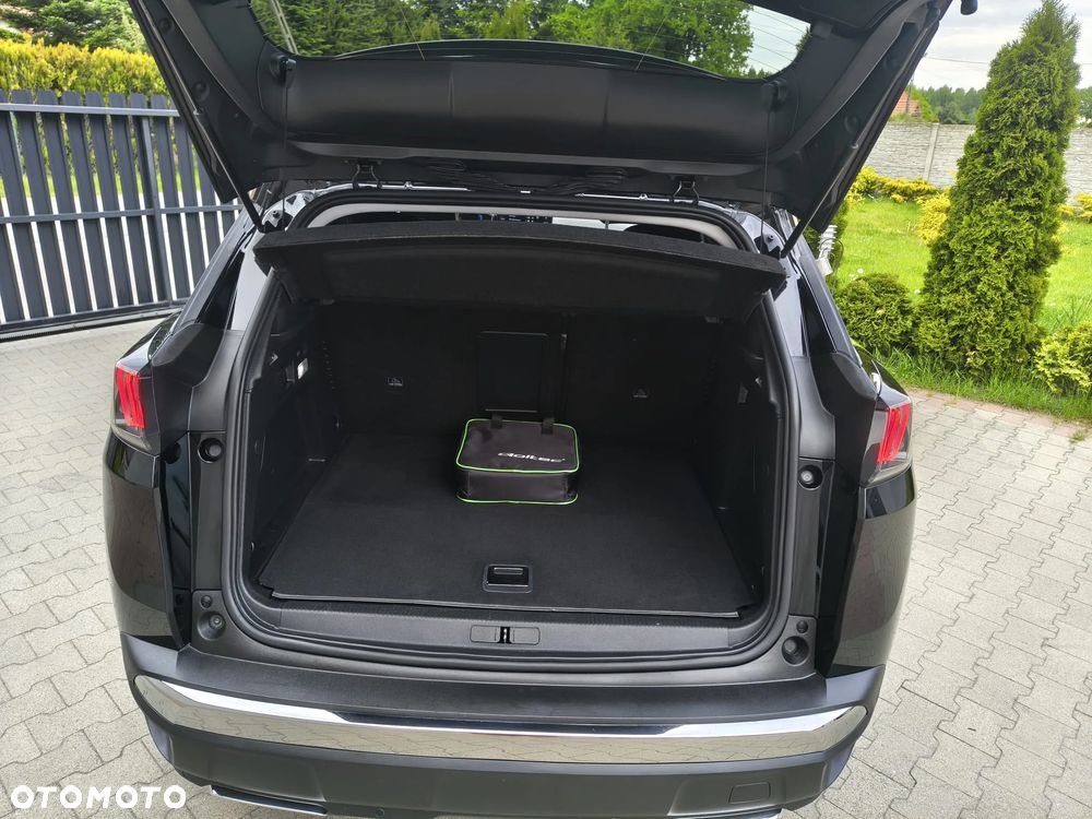 Peugeot 3008 225 e-EAT8 Allure - 28