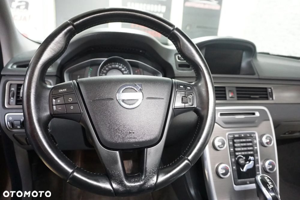 Volvo XC 70 D4 Geartronic Kinetic - 23