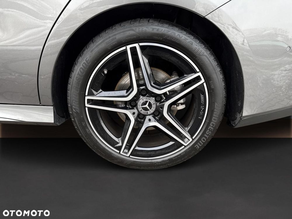 Mercedes-Benz CLA - 18