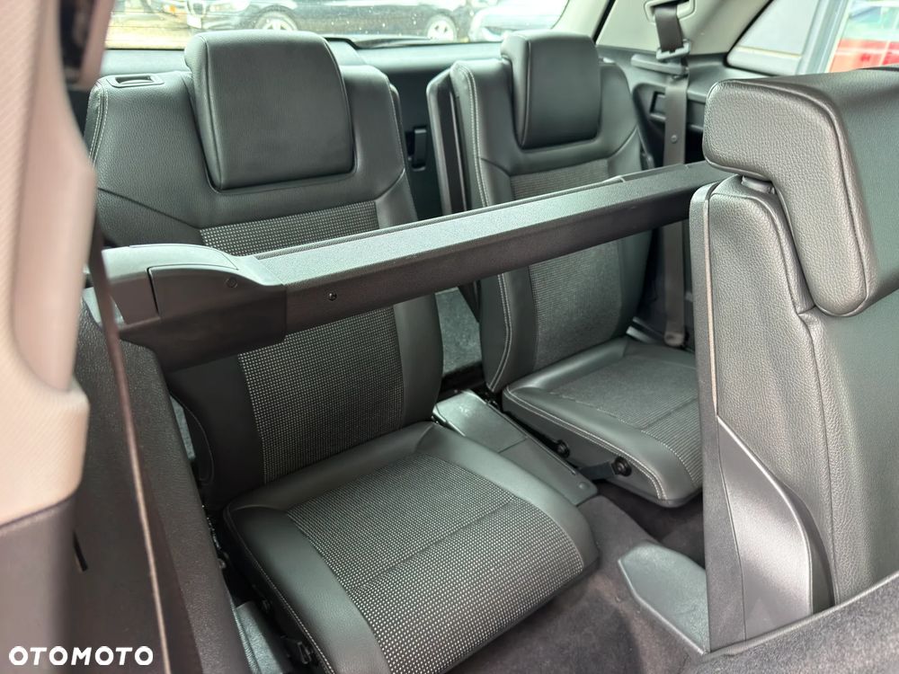 Opel Zafira 1.8 Cosmo - 24