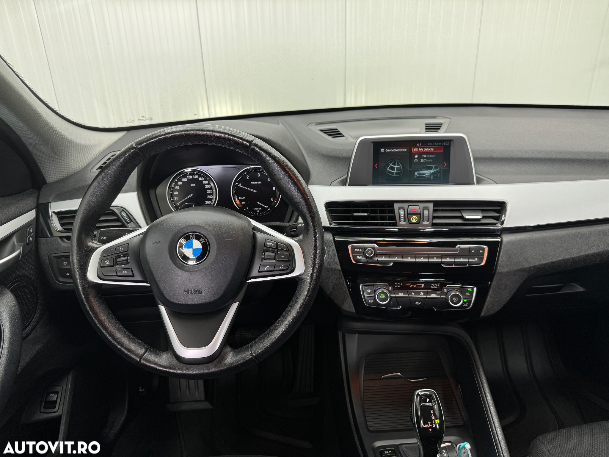 BMW X1 - 12