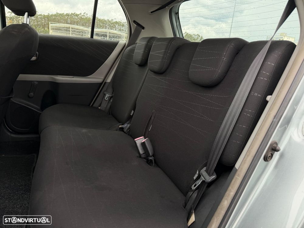 Toyota Yaris 1.0 VVT-i Sol High Pack - 13