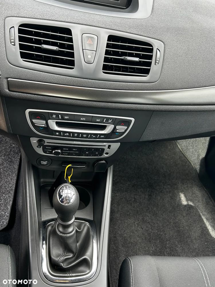 Renault Megane 1.6 16V 110 LIMITED - 12