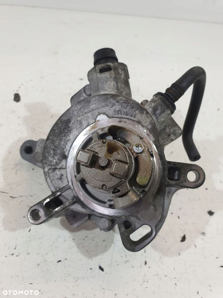pompa vacum cm5g-2a451-gb ford 1.0 ecoboost - 9