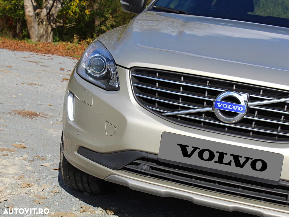 Volvo XC 60 D5 AWD Geartronic Summum - 26