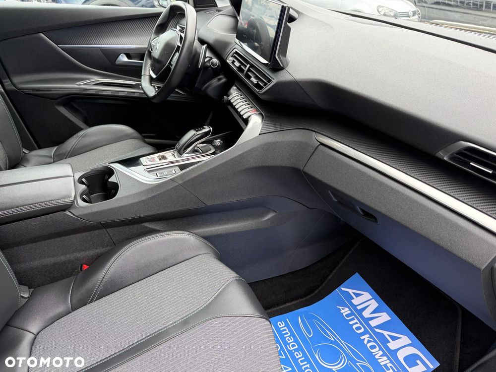Peugeot 3008 1.2 PureTech GPF Allure S&S EAT8 - 17