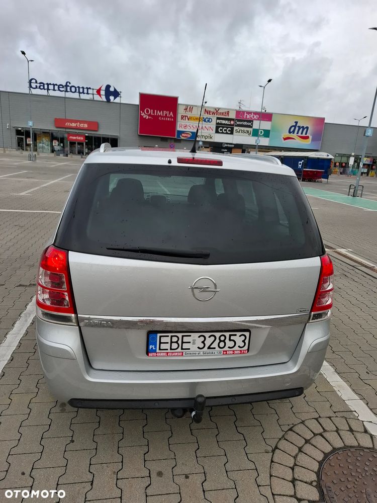 Opel Zafira 1.8 Cosmo - 5