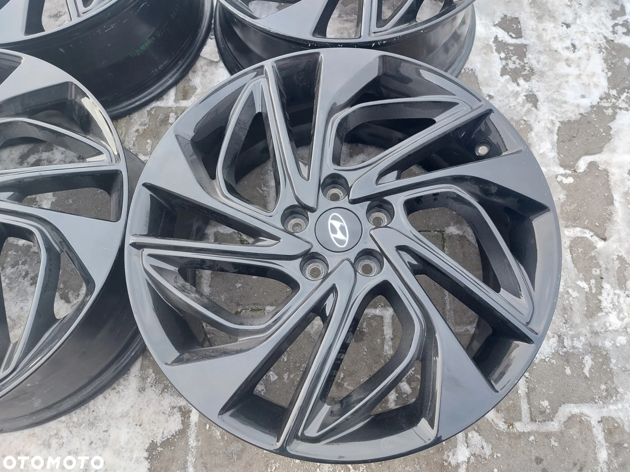 HYUNDAI TUCSON III SANTA FE III KONA IX35 FELGI ALUMINIOWE R19 7.5J ET53 5X114.3 N-LINE ORYGINAŁ PROSTE JAK NOWE - 3