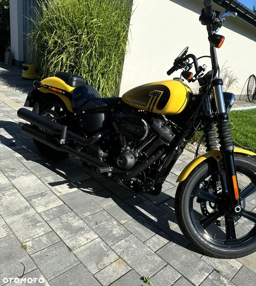 Harley-Davidson Softail Street Bob - 2