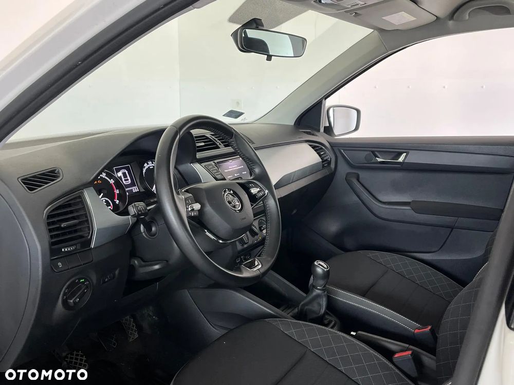 Skoda Fabia 1.0 TSI Ambition - 17