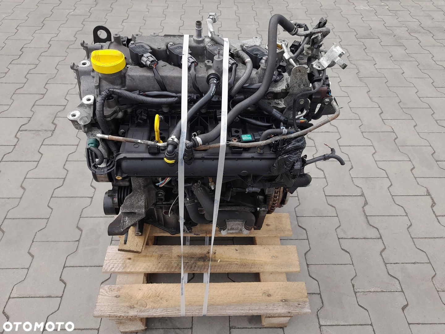 SILNIK 1.2 DIG-T HRA2 NISSAN QASHQAI J11 II 16R - 1