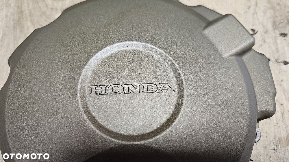 Dekiel pokrywa Honda CBR 1000 RR SC59  11321-MFL-670 - 4