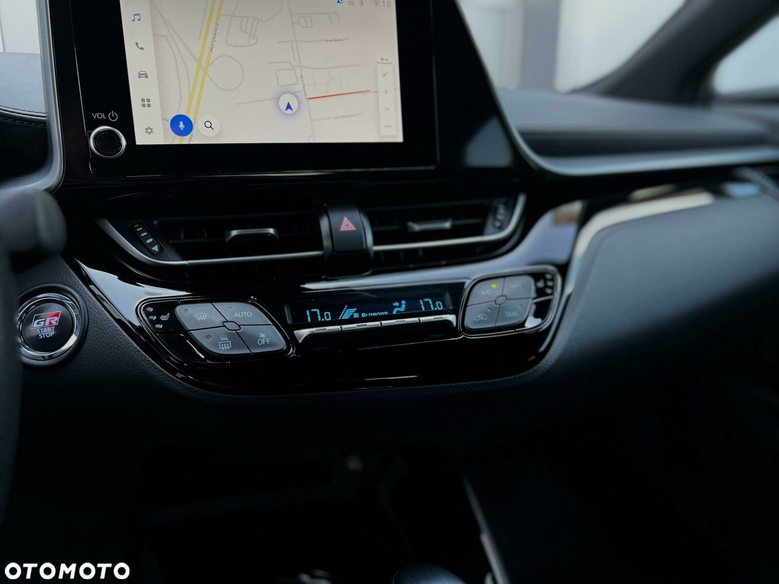 Toyota C-HR - 13