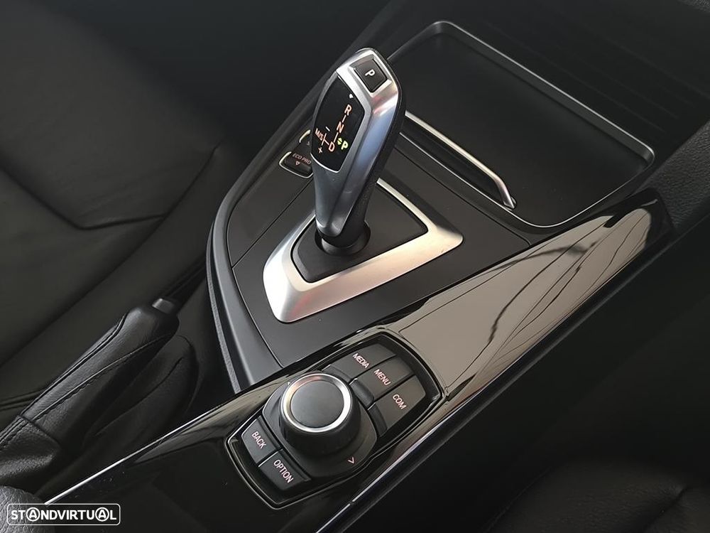 BMW 420 Gran Coupé d Aut. Luxury Line - 36