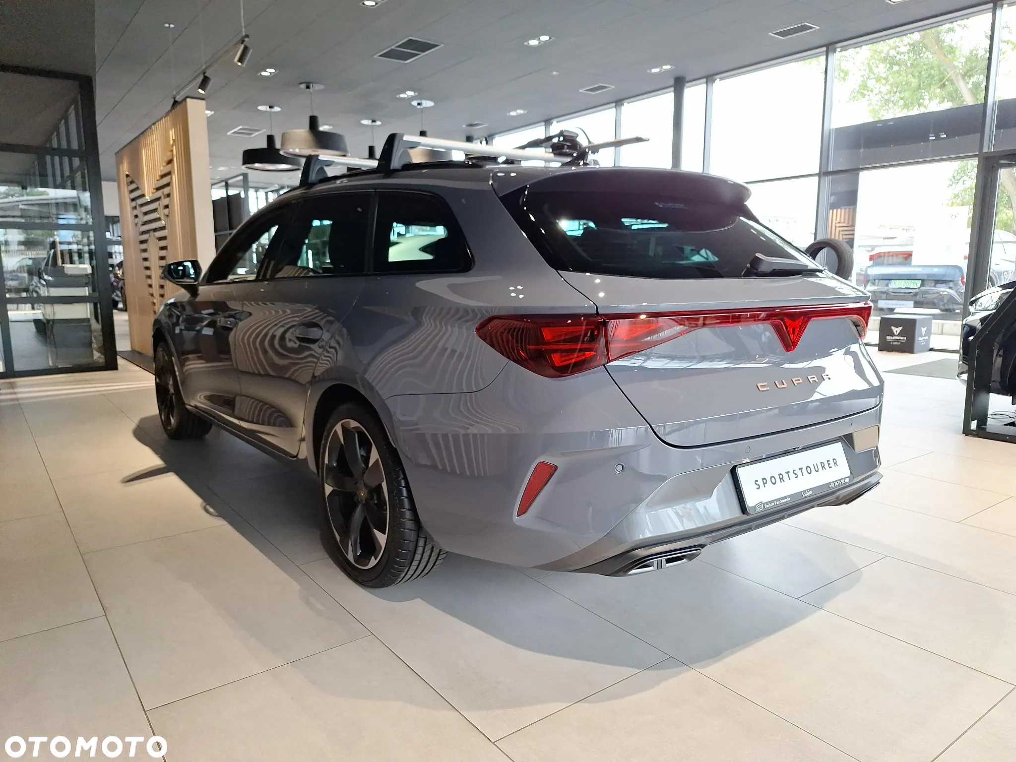 Cupra Leon Sportstourer - 2