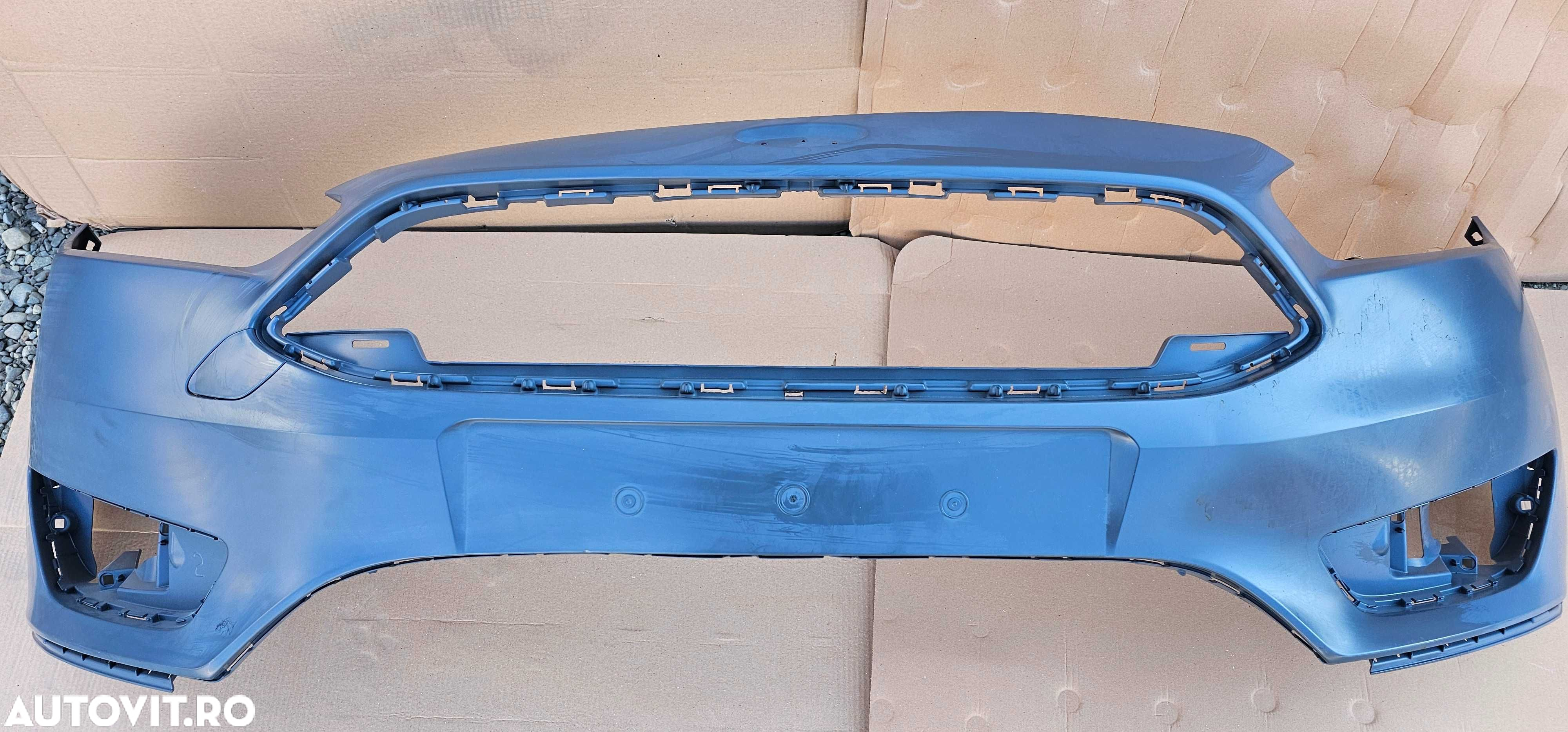 Bara fata NOUA Ford Focus 3 Facelift 2014 / 2015 / 2016 2017 - 2